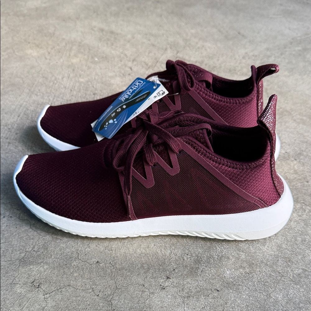 BNIB ADIDAS TUBULAR VIRAL 2